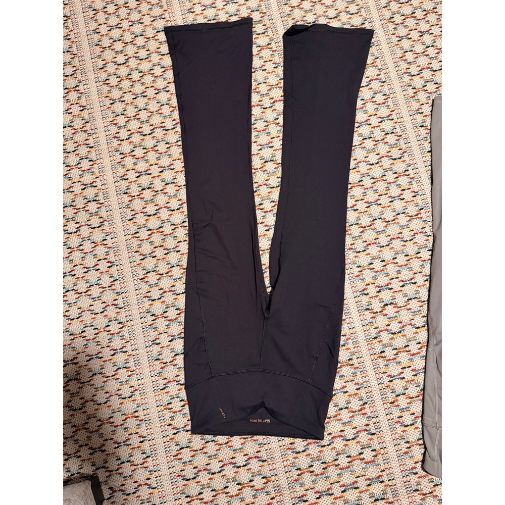 CALIA by Carrie Underwood Black Flare Leg Yoga Pants High Rise Pockets Small - Picture 2 of 4